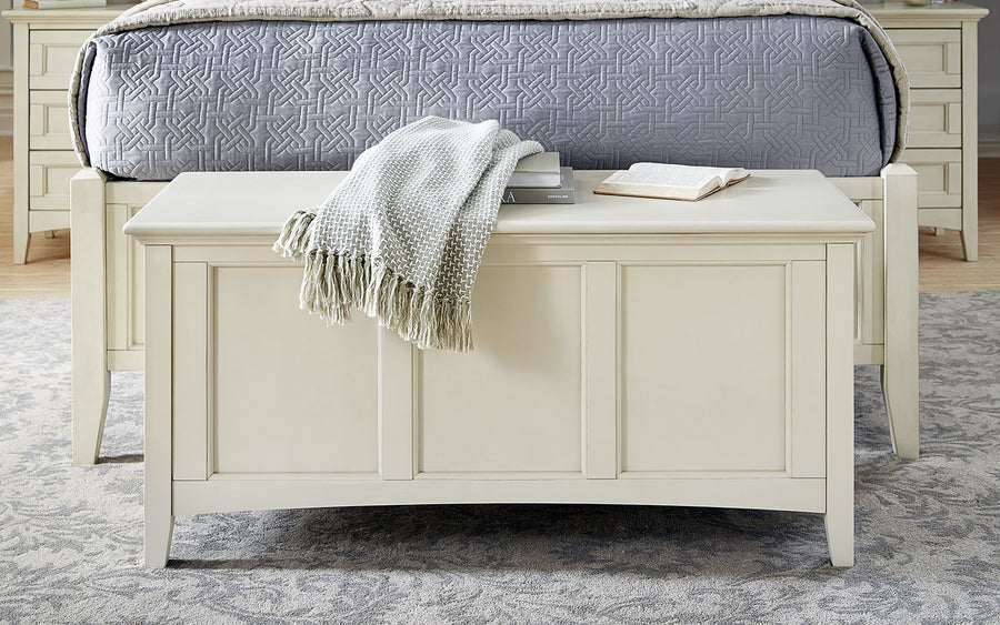 Cedar Lined Blanket Trunk
